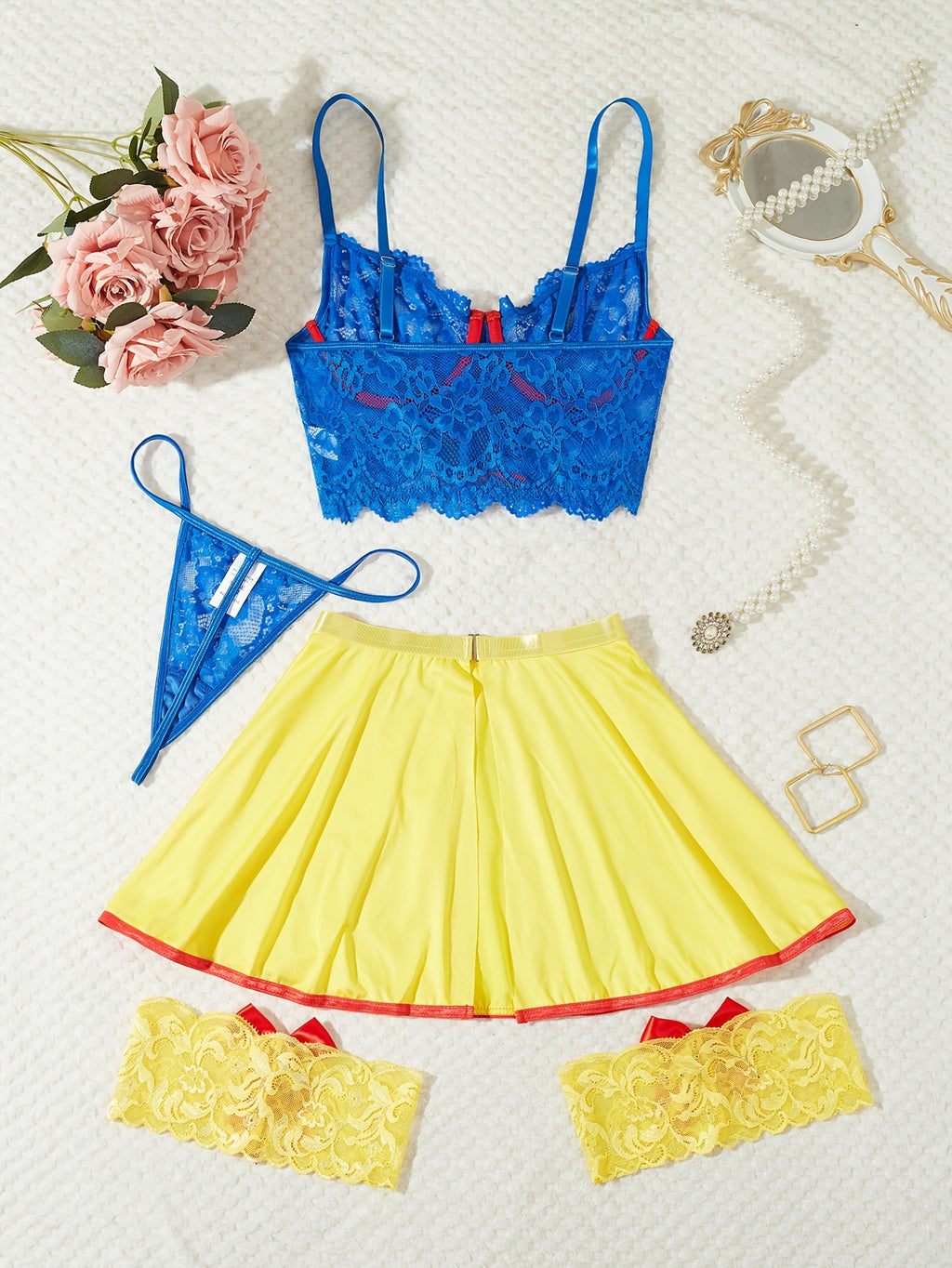 Garter Lace Set